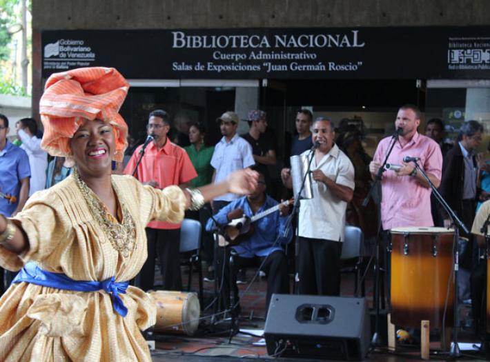 exposicion_evo_morales_la_decada_ganaday_la_integracion_regional9