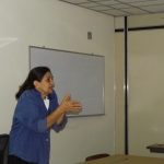 Experta en preservación documental ofreció charla sobre el control de la humedad en colecciones