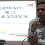 Trabajadores bibliotecarios recibieron charla sobre seguridad social