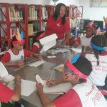 Niños y niñas disfrutaron de la lectura en el Festival Resistencia Indígena