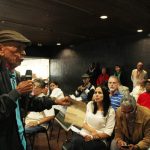 Encuentro con combatientes de la década de los años 60 en la Biblioteca Nacional